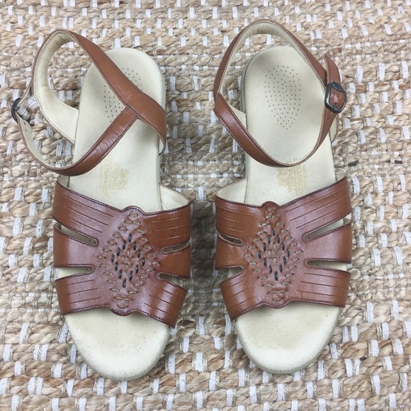 sas huarache sandals